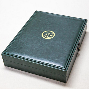 Коробка для антикварной книги из зелёной термокожи